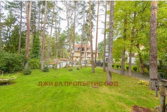 Продава КЪЩА, гр. София, гр. Банкя, снимка 2 - Къщи - 53570289