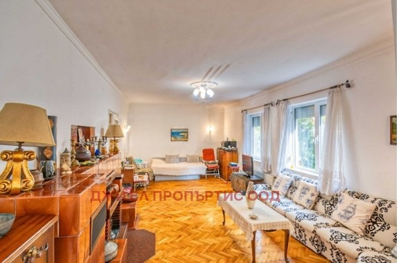 Продава КЪЩА, гр. София, гр. Банкя, снимка 13 - Къщи - 52025573