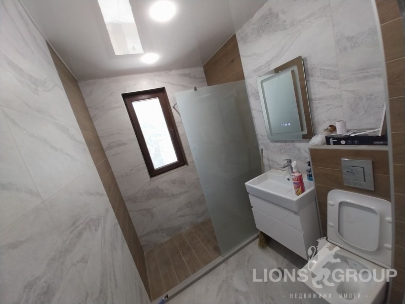 Продава КЪЩА, гр. Варна, м-т Кочмар, снимка 11 - Къщи - 52162971