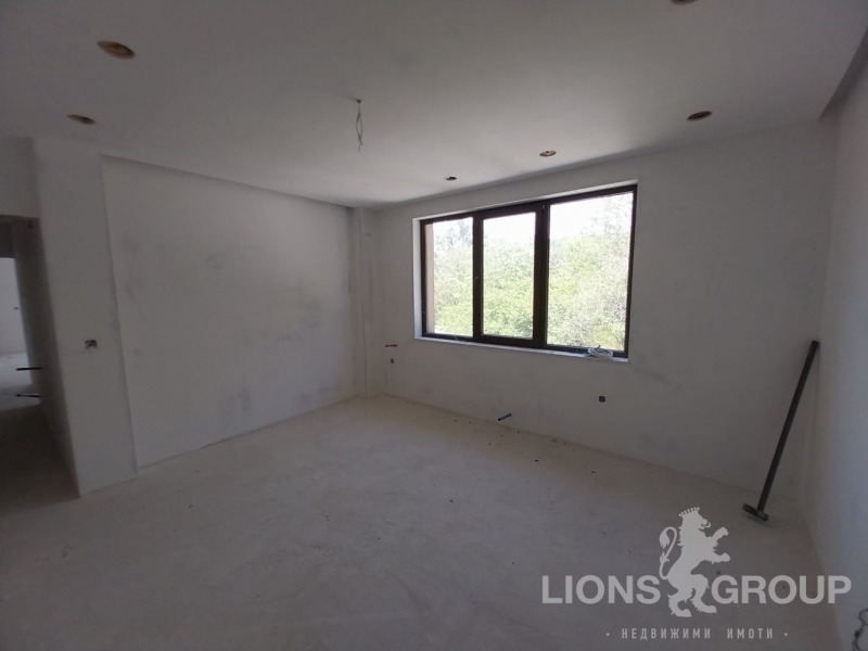 Продава КЪЩА, гр. Варна, м-т Кочмар, снимка 5 - Къщи - 52162971