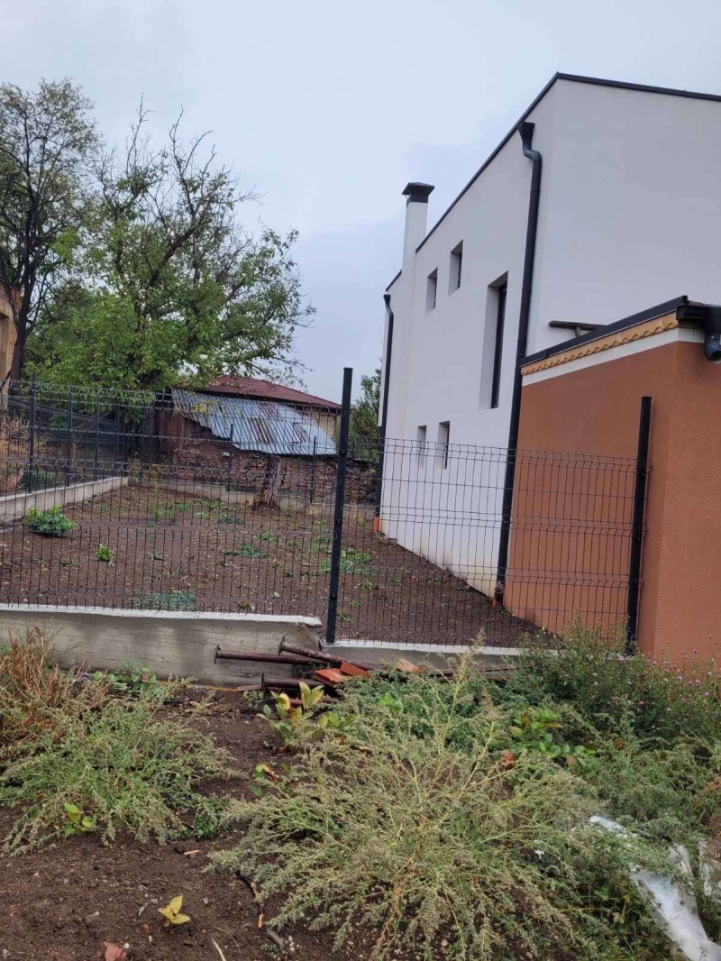 Продава КЪЩА, гр. Елин Пелин, област София област, снимка 2 - Къщи - 52689912