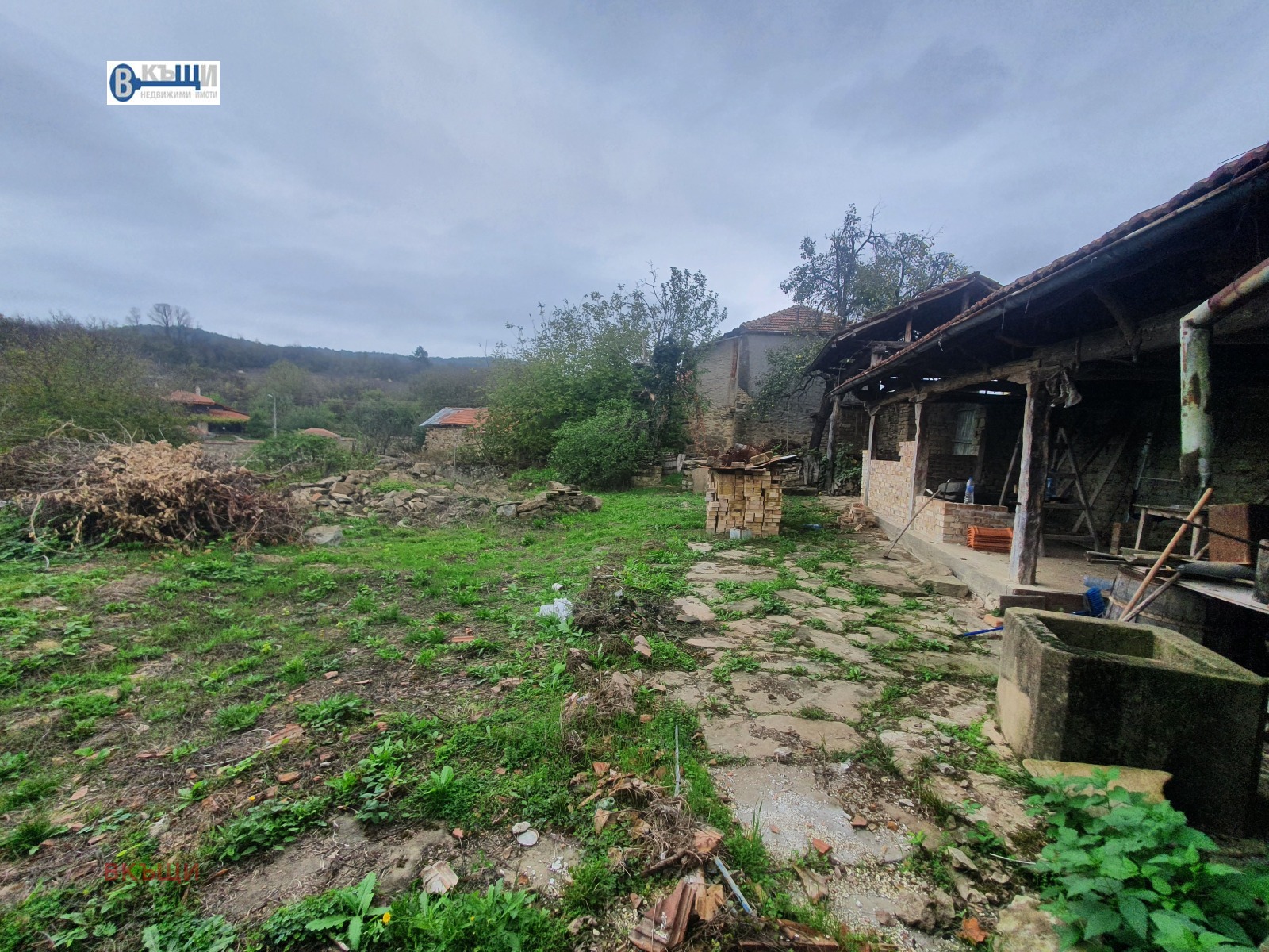 Продава КЪЩА, с. Косарка, област Габрово, снимка 2 - Къщи - 47616072