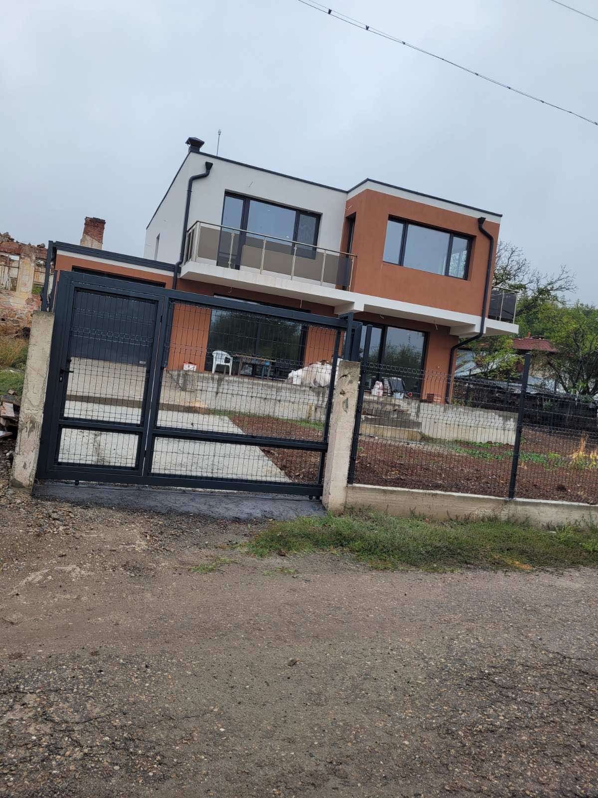 Продава КЪЩА, гр. Елин Пелин, област София област, снимка 2 - Къщи - 52689912