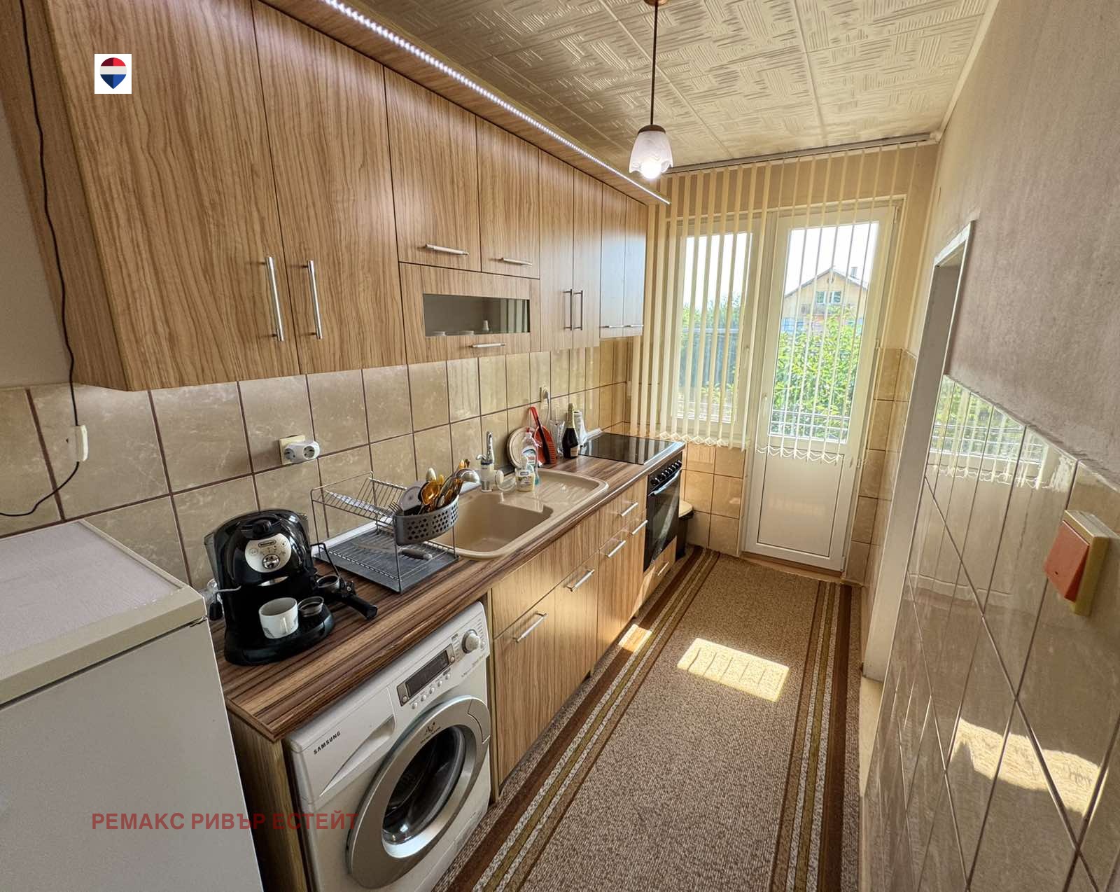 Продава КЪЩА, гр. Мартен, област Русе, снимка 3 - Къщи - 55706933