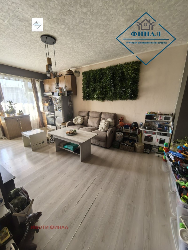 Продава 2-СТАЕН в град Шумен, Пазара - 67 кв.м / 115 000 € » 224 920.45 лв., ИМОТИ ФИНАЛ