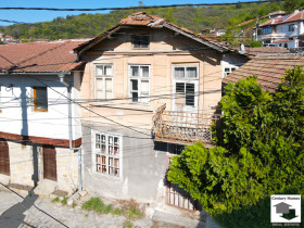 Продажба на къщи в град Велико Търново — страница 4 - изображение 8 
