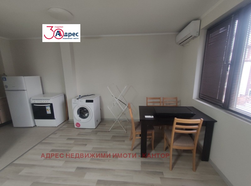 Продава 2-СТАЕН, гр. Пазарджик, Идеален център, снимка 2 - Апартаменти - 52487176