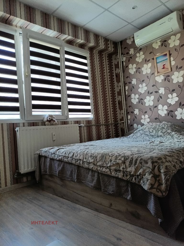 Zu verkaufen  1 Schlafzimmer Pernik , Iztok , 66 qm | 26997813 - Bild [3]