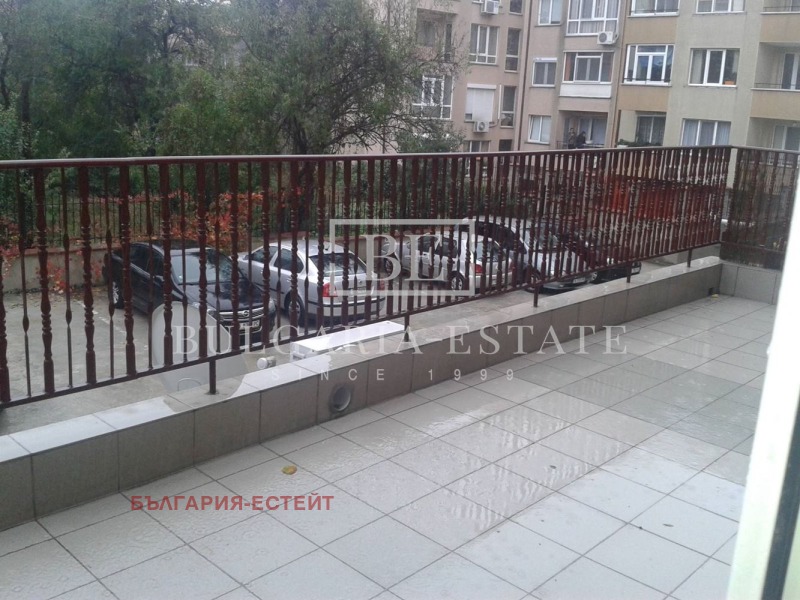 Продава 2-СТАЕН, гр. Варна, Левски 1