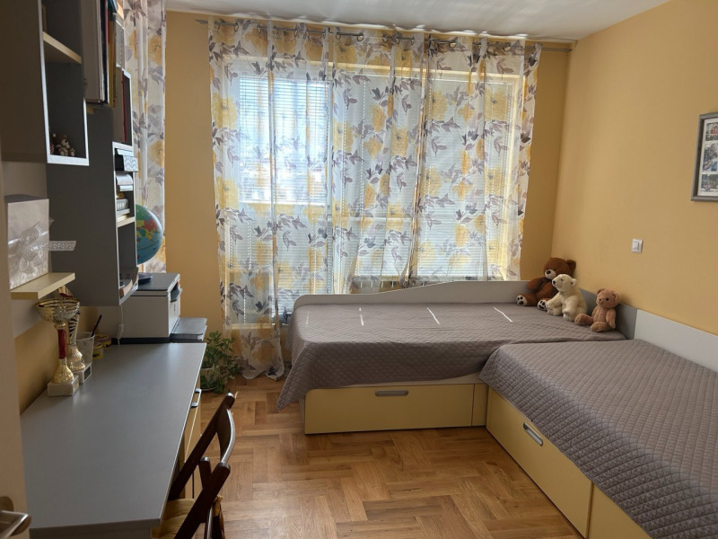 In vendita  2 camere da letto Sofia , Manastirski livadi , 111 mq | 59939804 - Immagine [8]