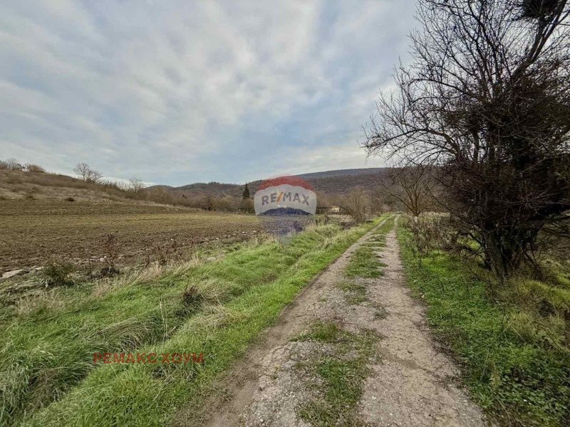 Продава ПАРЦЕЛ, с. Църква, област Добрич, снимка 9 - Парцели - 52970726