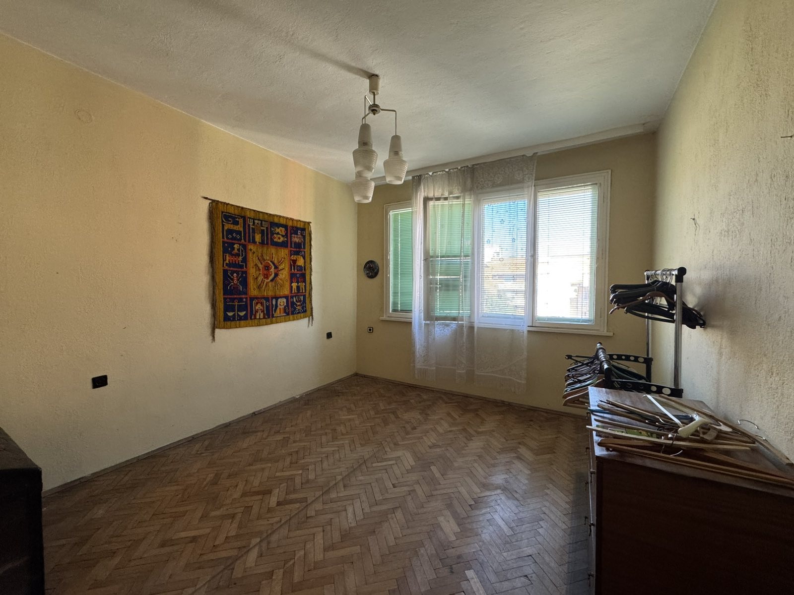 Продава 4-СТАЕН, гр. Велико Търново, Център, снимка 11 - Апартаменти - 54369076
