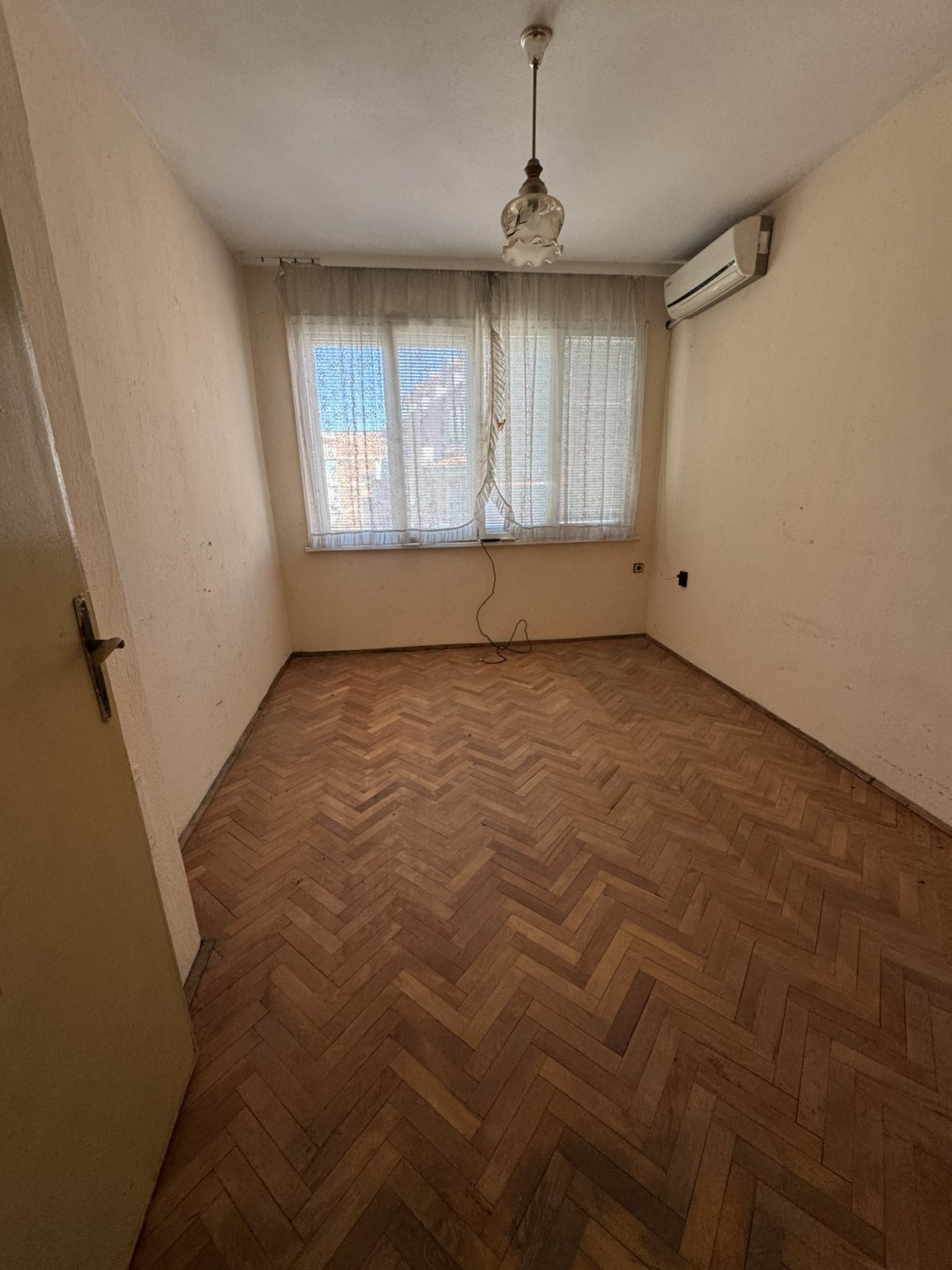 Продава 4-СТАЕН, гр. Велико Търново, Център, снимка 8 - Апартаменти - 54369076