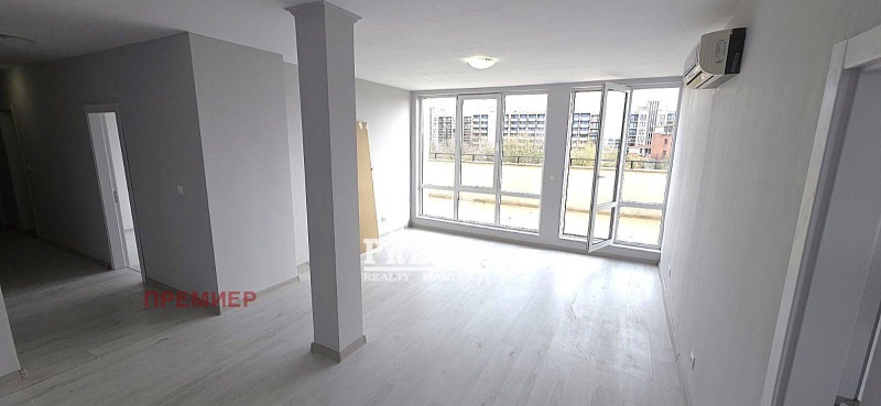 Продава 3-СТАЕН в област Бургас, к.к. Слънчев бряг - 140 кв.м / 105 000 € » 205 362.15 лв., ПРЕМИЕР