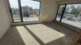 ����� ������� 3-�����,���� �����, ����>