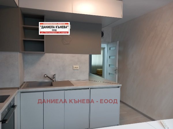 Продава 2-СТАЕН, гр. Русе, Център, снимка 12 - Aпартаменти - 47201383