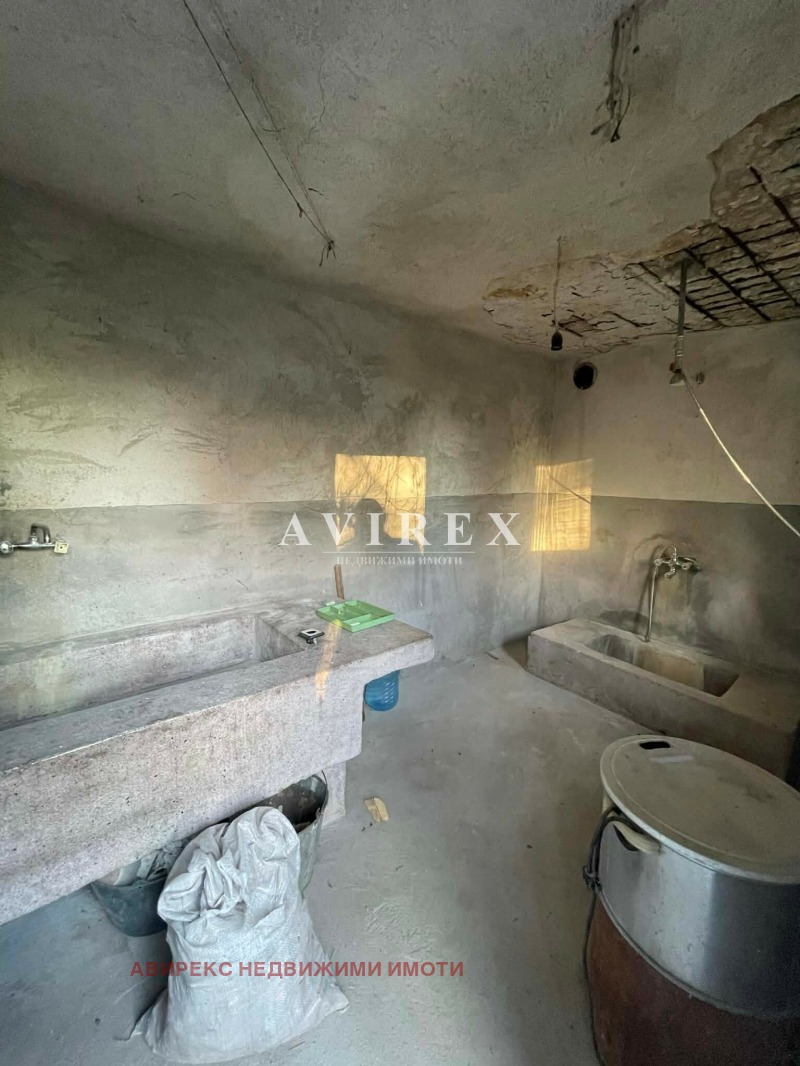 Продава КЪЩА, с. Бяла река, област Пловдив, снимка 2 - Къщи - 52601473