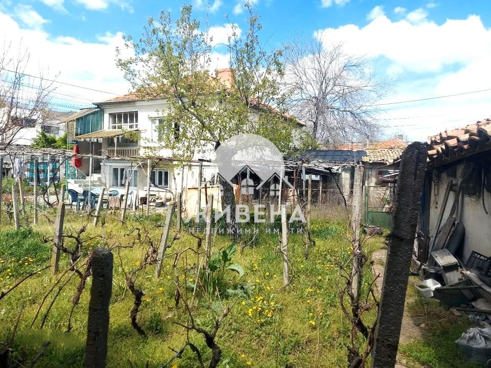 Продава КЪЩА, гр. Девня, област Варна, снимка 2 - Къщи - 50623323
