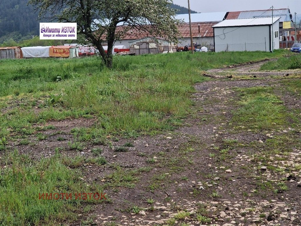Продава ПАРЦЕЛ, гр. Брезник, област Перник, снимка 2 - Парцели - 42986791
