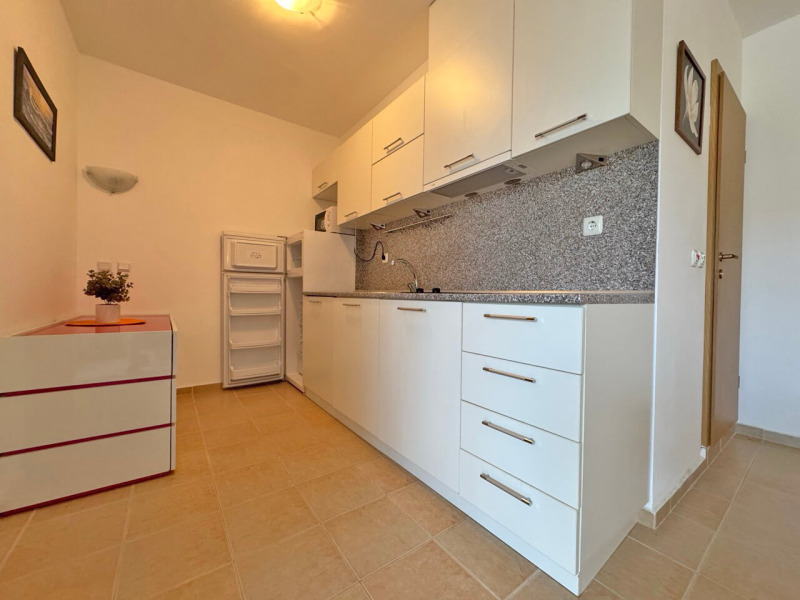 Te koop  Studio regio Boergas , k.k. Slantsjev brjag , 50 m² | 92075530 - afbeelding [8]