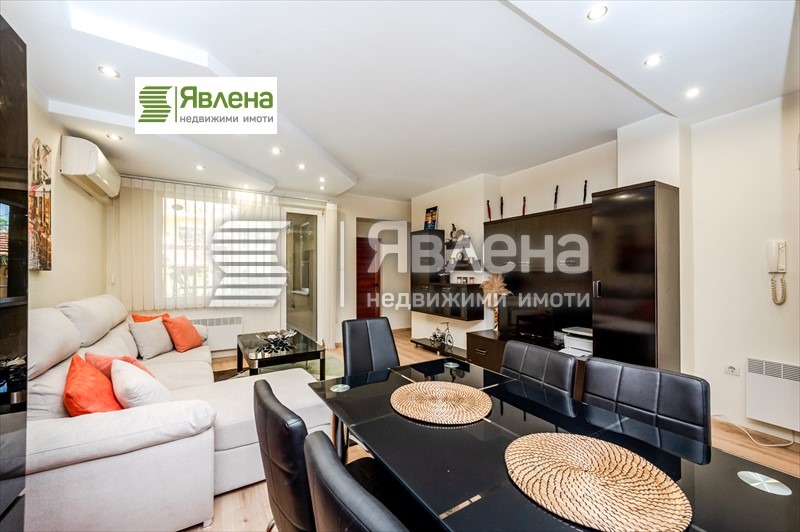 In vendita  2 camere da letto Sofia , Reduta , 85 mq | 92845012