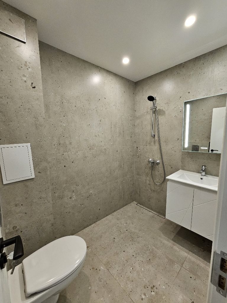 Продава 3-СТАЕН, гр. Пловдив, Остромила, снимка 12 - Апартаменти - 52686426