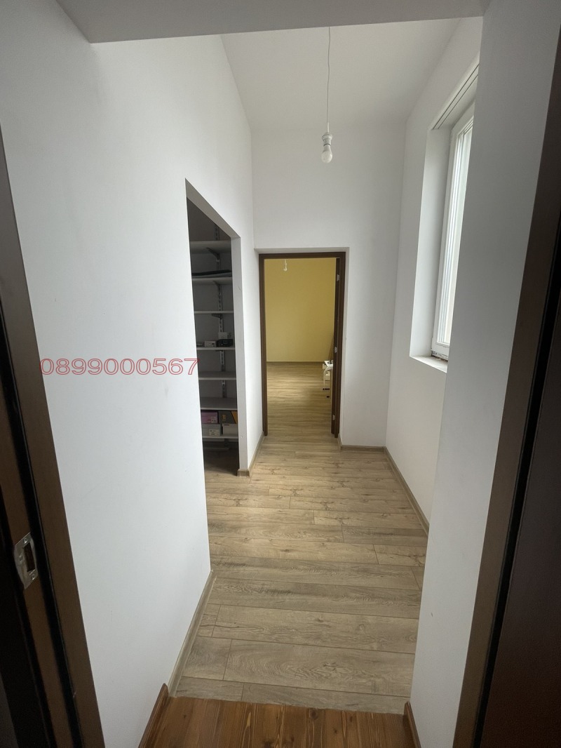 Продава 4-СТАЕН, гр. Шумен, Добруджански, снимка 6 - Апартаменти - 55304112