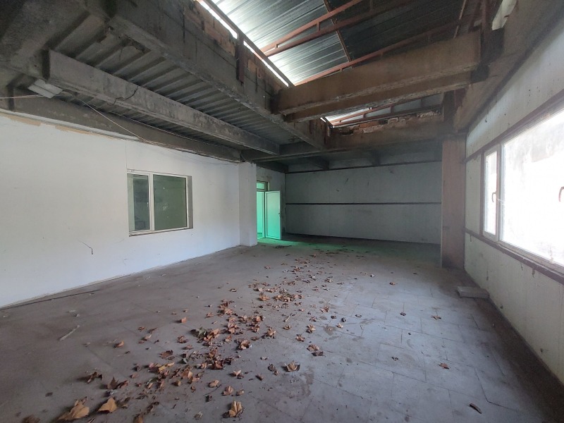 En venta  Edificio industrial Veliko Tarnovo , Promishlena zona - Yug , 1355 metros cuadrados | 95777878 - imagen [10]