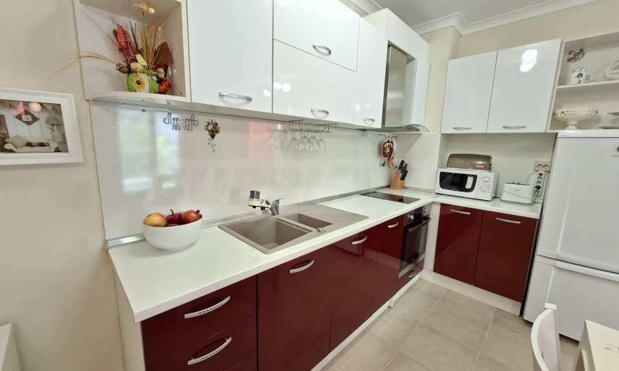 Продава 3-СТАЕН, гр. Варна, к.к. Св.Св. Константин и Елена, снимка 10 - Апартаменти - 55001362