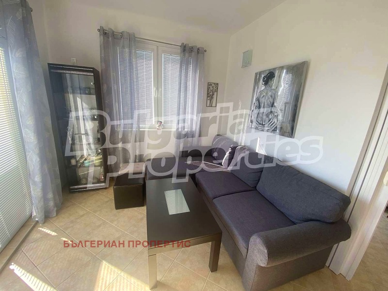 Na prodej  2 ložnice oblast Dobrich , Božurec , 85 m2 | 91494218 - obraz [2]