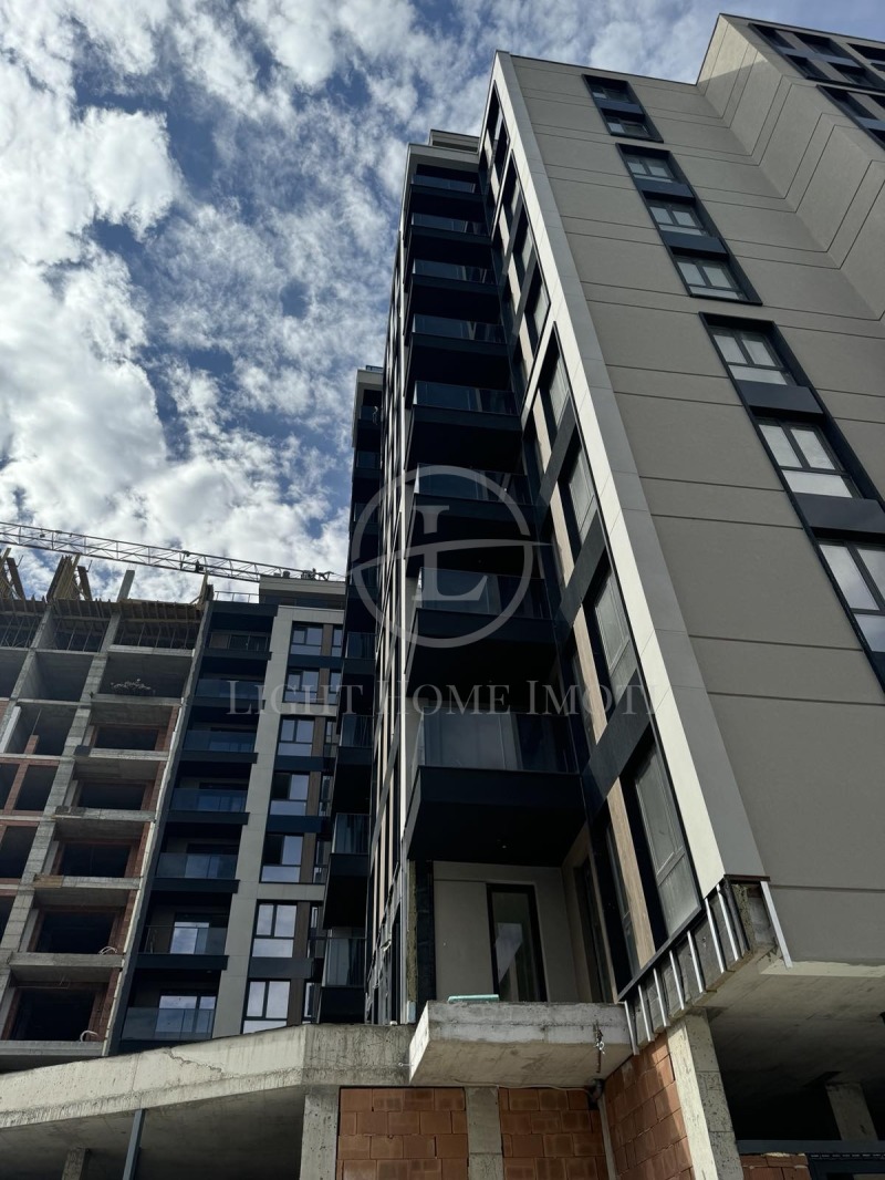 En venta  2 dormitorios Plovdiv , Jristo Smirnenski , 101 metros cuadrados | 76180167