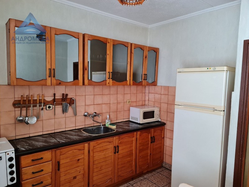 Продава  3-стаен град Плевен , Сторгозия , 70 кв.м | 39635126 - изображение [2]