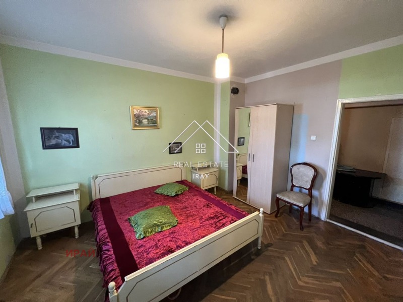 Продава МНОГОСТАЕН, гр. Стара Загора, Център, снимка 11 - Aпартаменти - 48301682