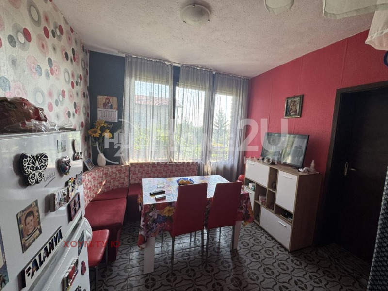 De vânzare  Etajul casei Sofia , Ivaniane , 64 mp | 52511916 - imagine [3]