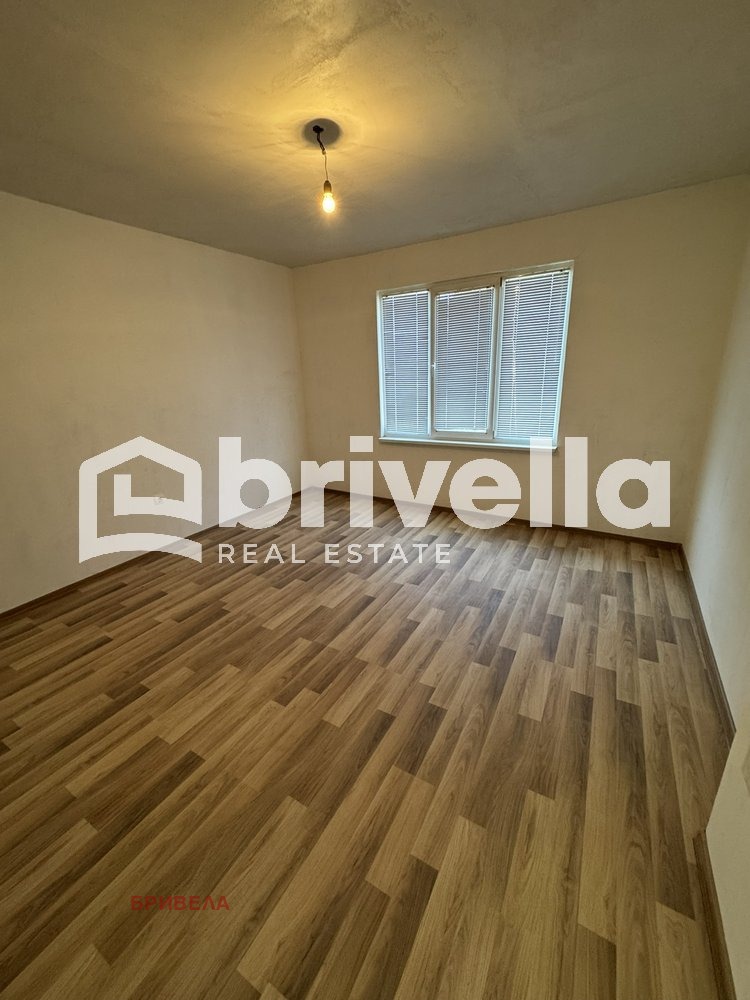En venta  Piso de la casa Sofia , Levski , 161 metros cuadrados | 87444343 - imagen [7]