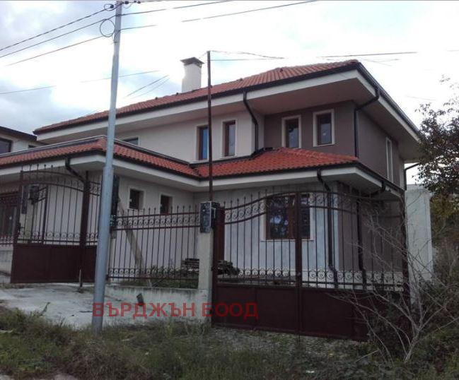 Продава  Къща град Варна , с. Звездица , 330 кв.м | 23286446