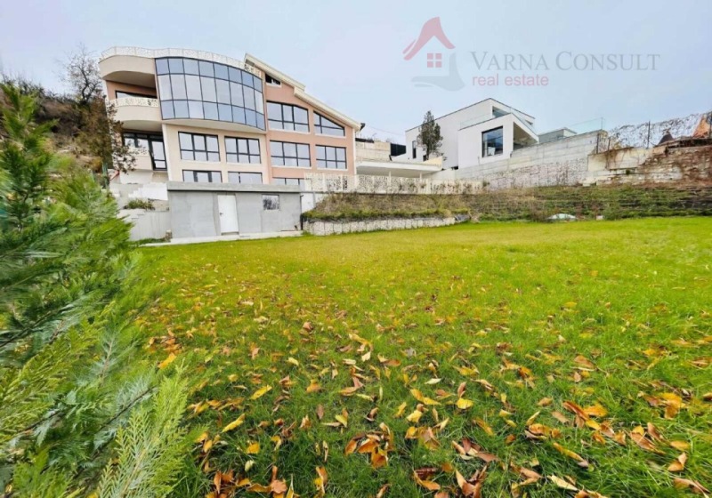 Продава КЪЩА, гр. Варна, м-т Акчелар