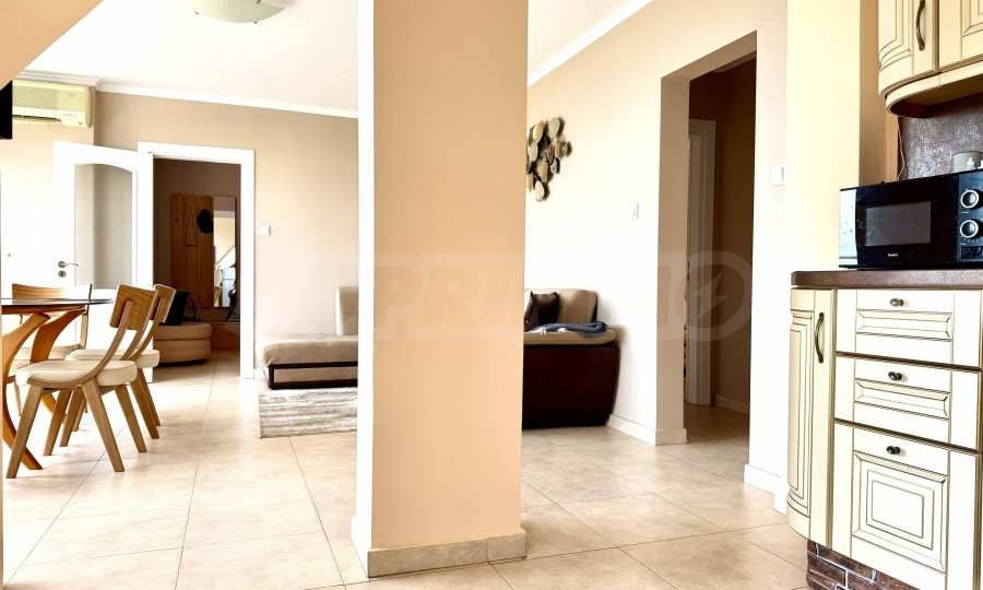 Продава 3-СТАЕН, гр. Бургас, Лазур, снимка 3 - Апартаменти - 55142978