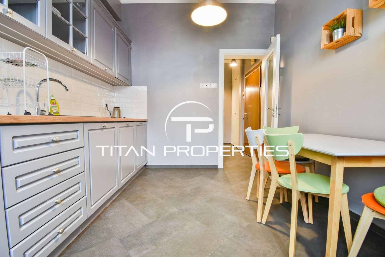 Продава 3-СТАЕН, гр. София, Център, снимка 2 - Апартаменти - 56098630