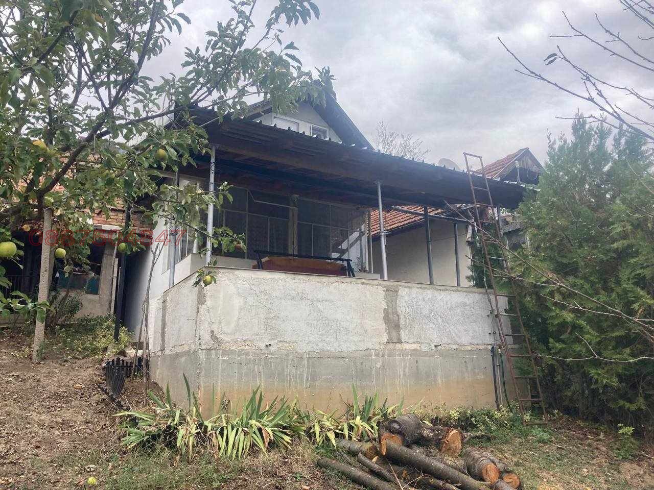 Продава ВИЛА, гр. Велико Търново, м-т Козлуджа, снимка 3 - Вили - 53851867