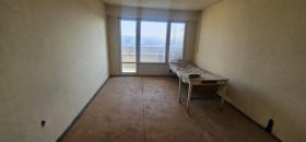 1 dormitorio Vazrozhdentsi, Kardzhali 1