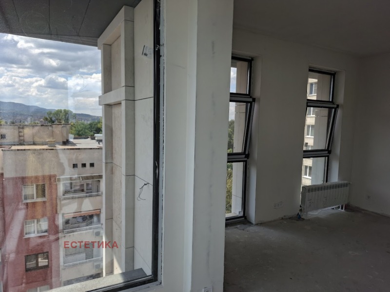 Na sprzedaż  3 sypialnie Sofia , Lozenec , 368 mkw | 34248675 - obraz [12]