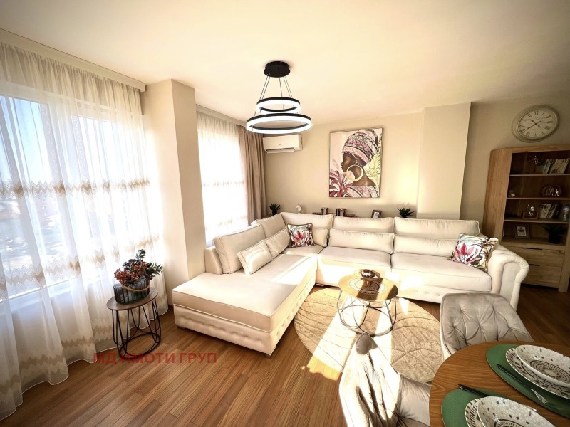 Продава 4-СТАЕН, гр. Пловдив, Център