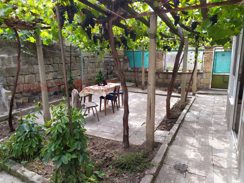 Продава КЪЩА, гр. Нови пазар, област Шумен, снимка 4 - Къщи - 52785357