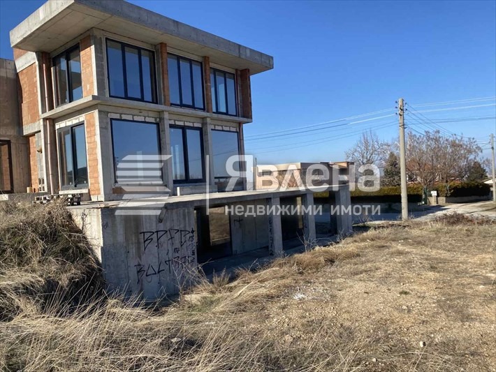 Продава КЪЩА, с. Белащица, област Пловдив, снимка 5 - Къщи - 55548362