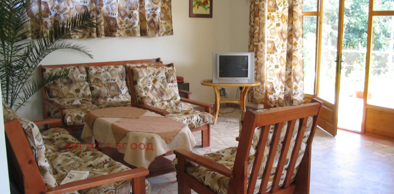 Продава ХОТЕЛ, с. Синеморец, област Бургас, снимка 8 - Хотели - 52688364