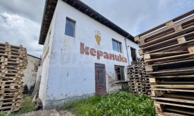Industribygning Dalbok dol, region Lovech 7