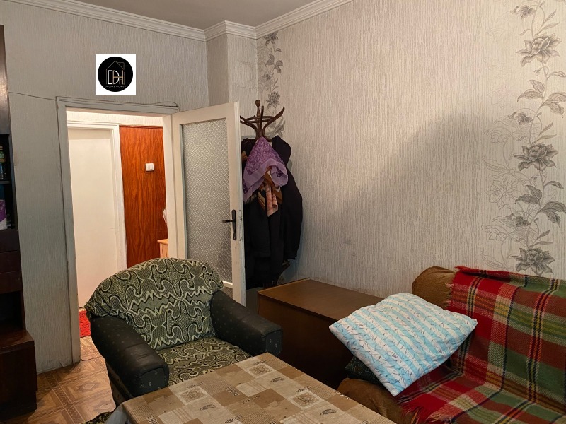 Продава 2-СТАЕН, гр. Пловдив, Кючук Париж