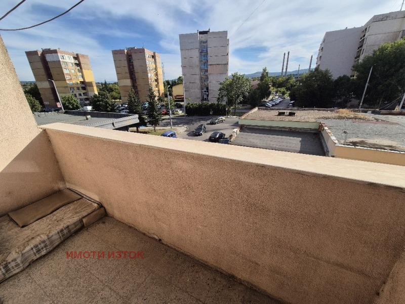 Eladó  2 hálószobás Pernik , Iztok , 89 négyzetméter | 87732527 - kép [13]