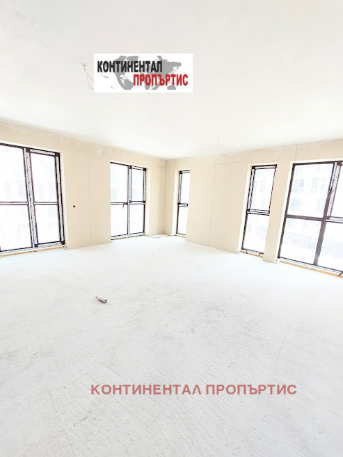 Продава 4-СТАЕН, град София, Красно село • 447500 € / 875233.92 лв. • 12141341 1